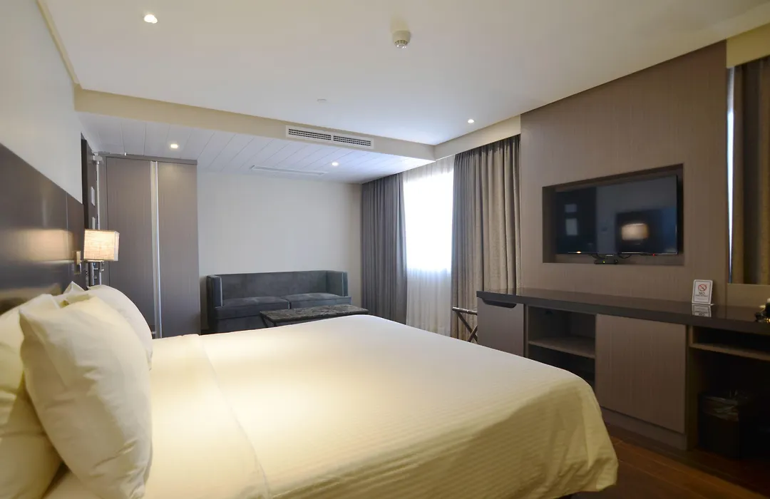 Pearl Garden Hotel-1