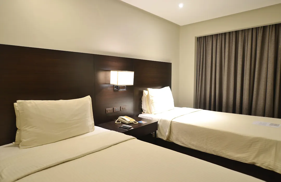 Pearl Garden Hotel-1