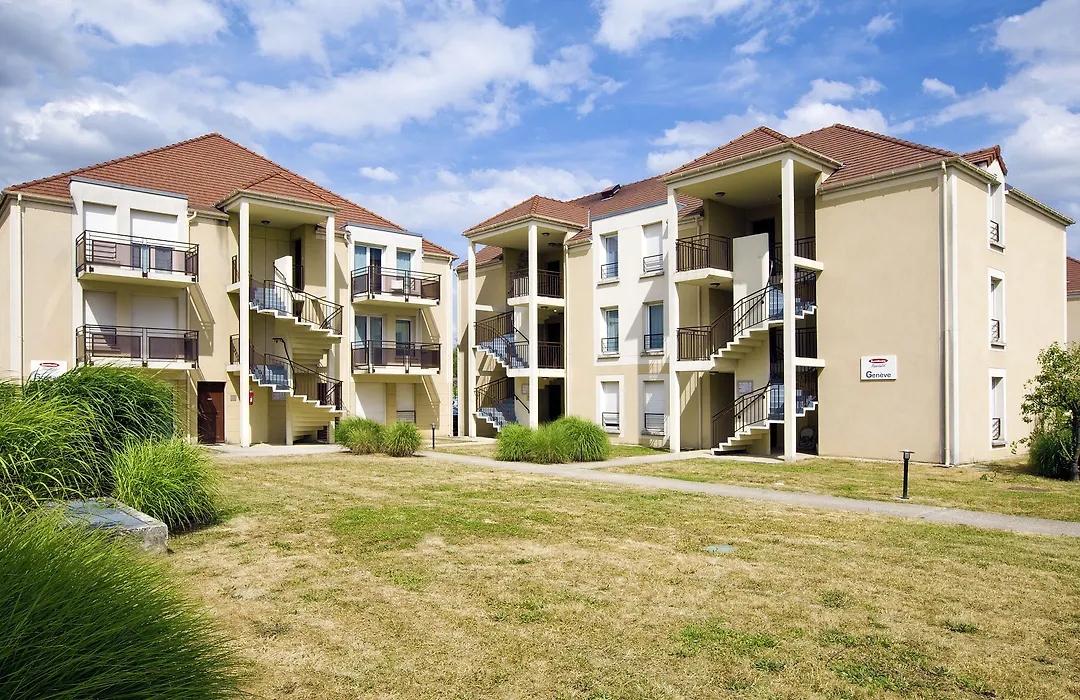 Residhome Roissy Village-1