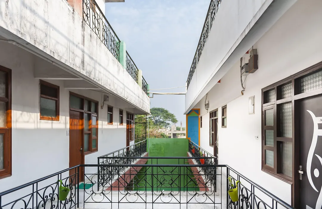 Hotel Harmony-1