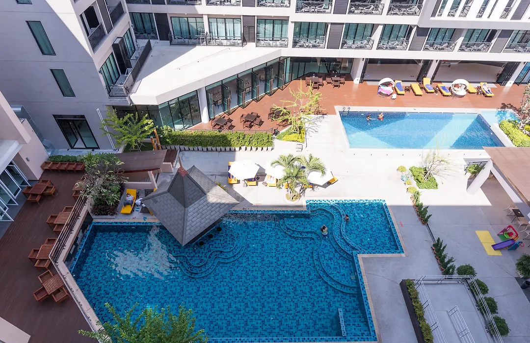 Hotel J Pattaya-1