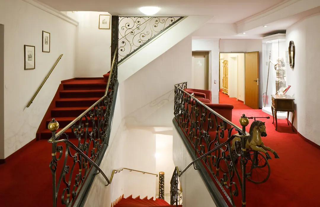 Hotel Weisses Ross-1