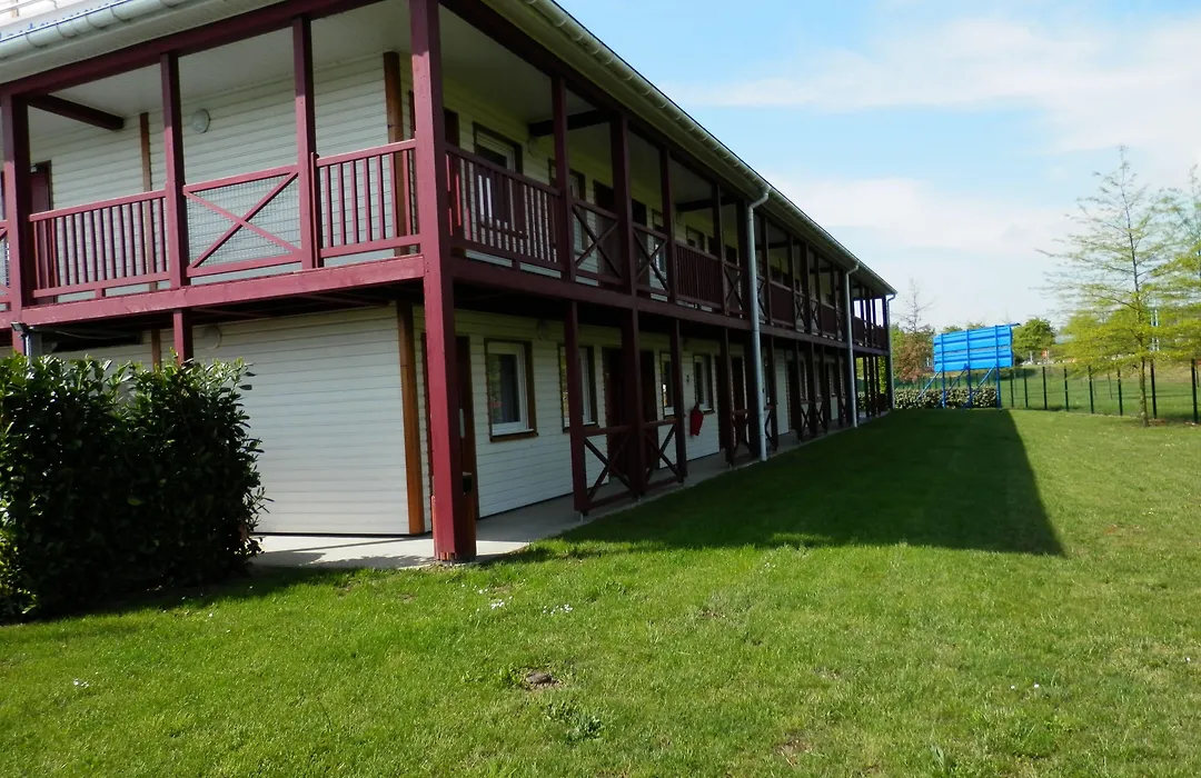 Ever Route 64 Brit Hotel Tarbes Ibos-1