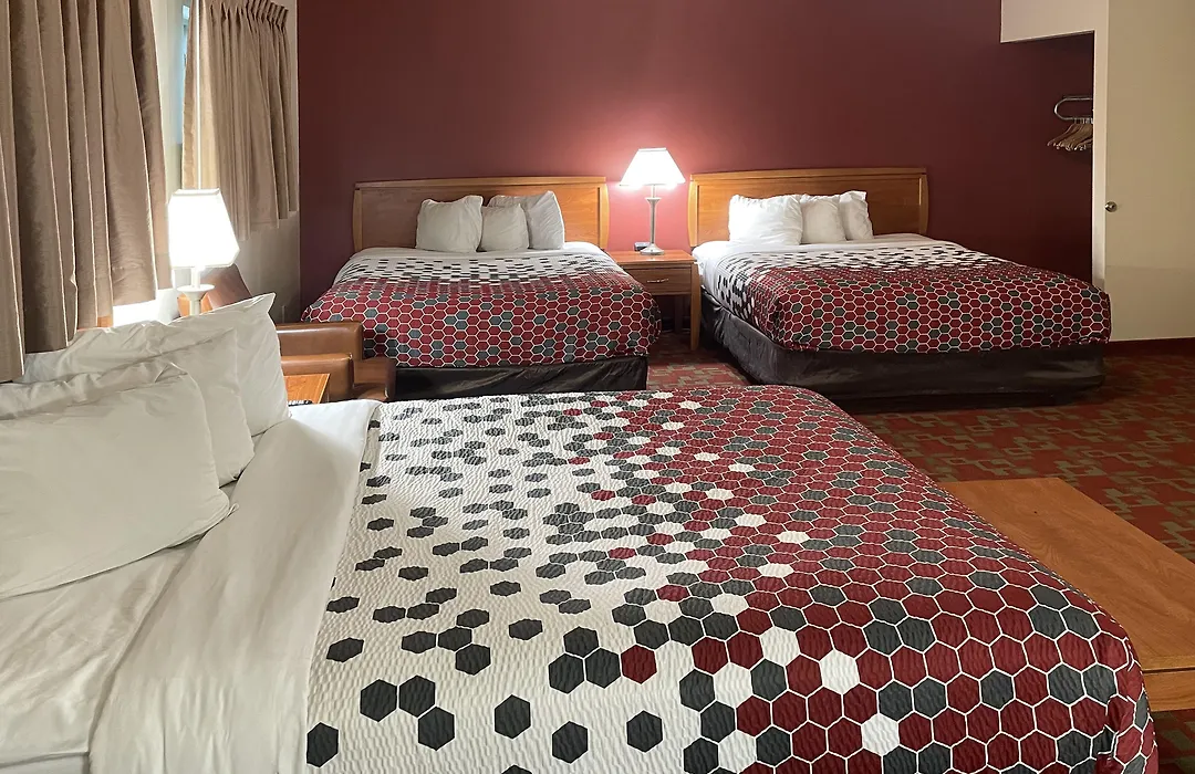 Harmony Inn & Suites-1