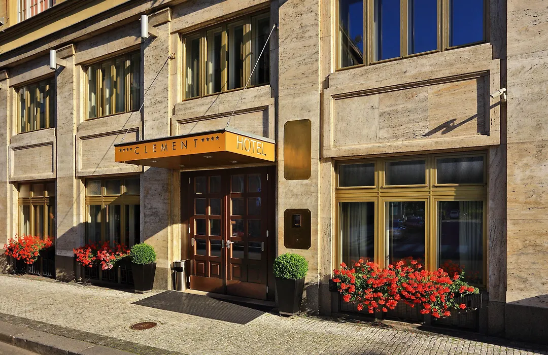 Hotel Clement-1