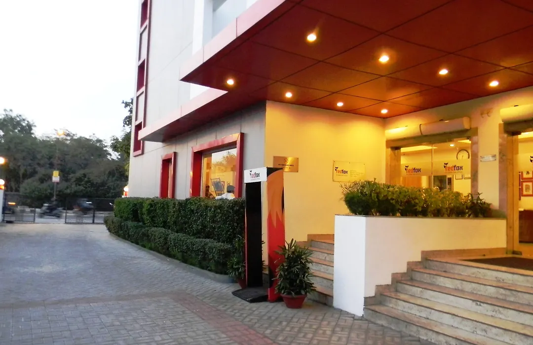 Red Fox By Lemon Tree Hotels, East Delhi-1