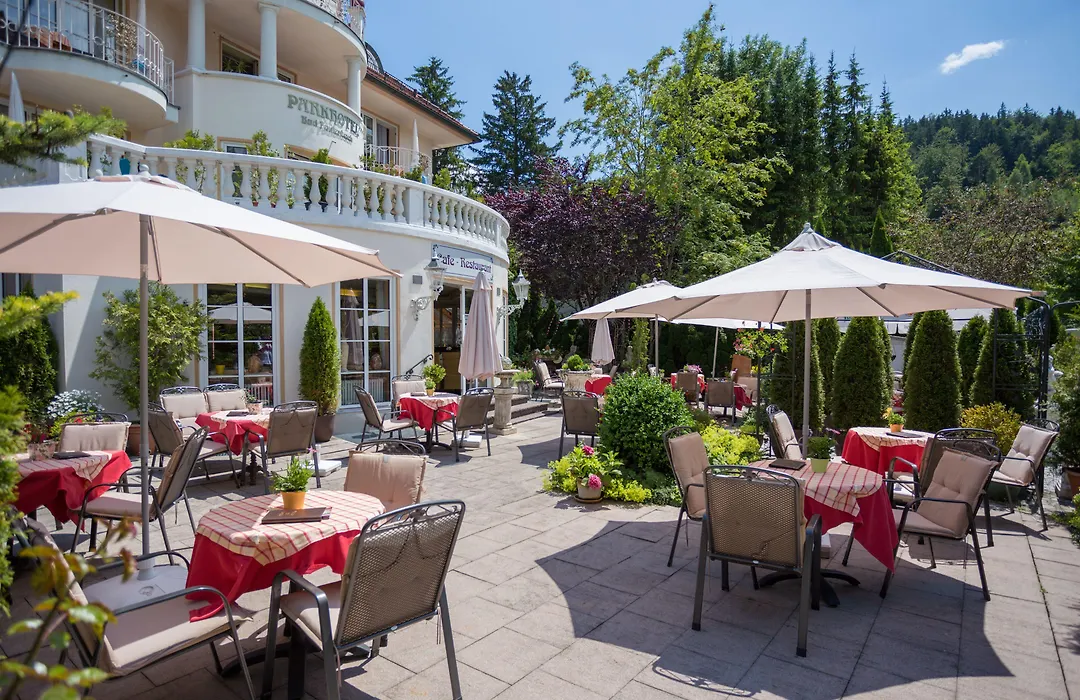 Parkhotel Bad Faulenbach-1