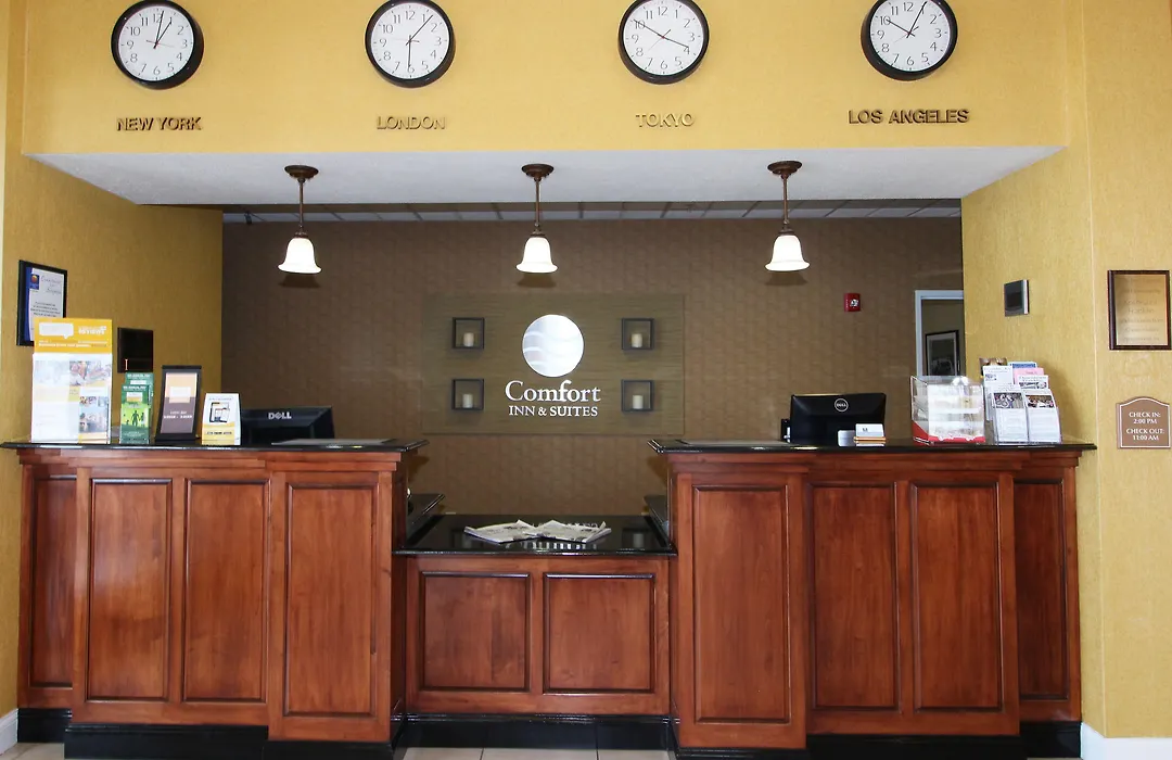 Comfort Inn & Suites Franklin East-1