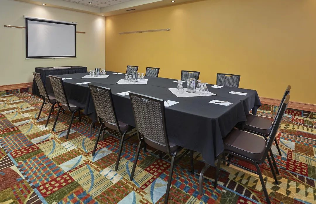 Neighbourhood Inn Hotels In Bonnyville-1