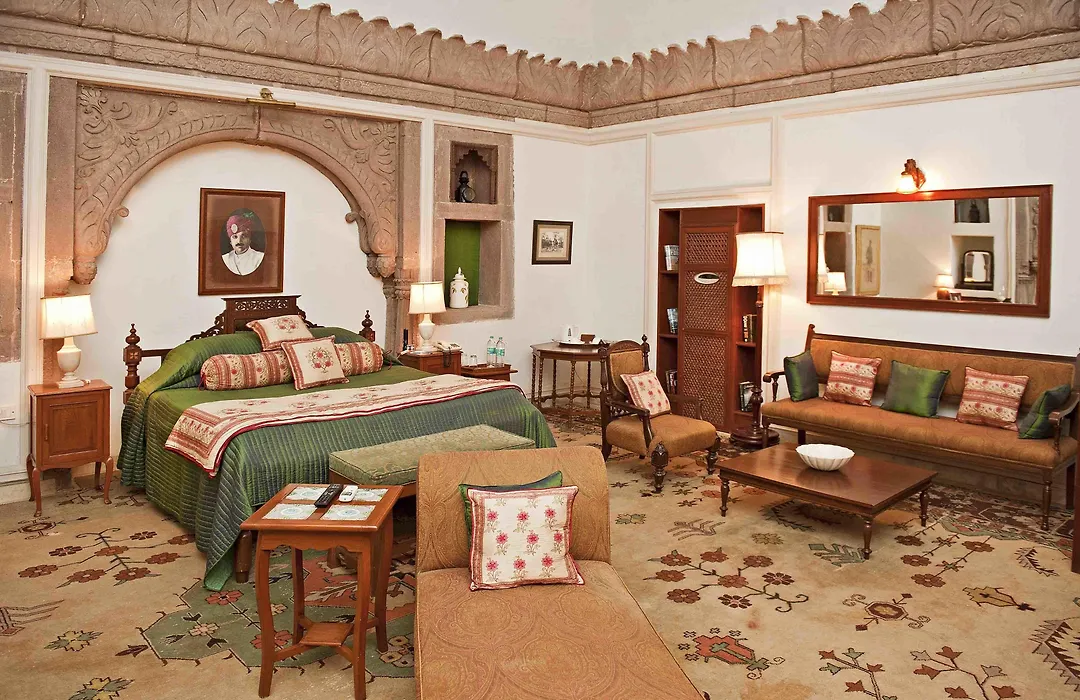 Welcomheritage Bal Samand Lake Palace-1
