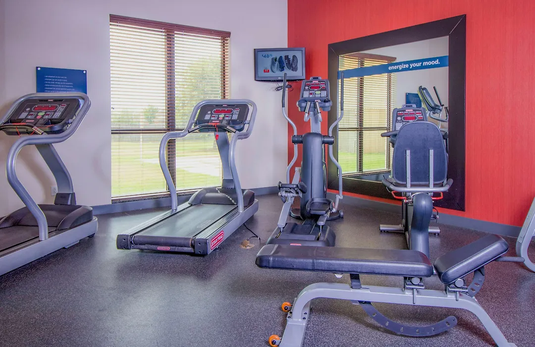 Hampton Inn & Suites Bastrop-1