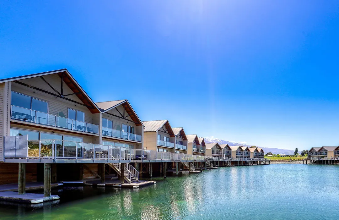Lake Resort By Marsden-1
