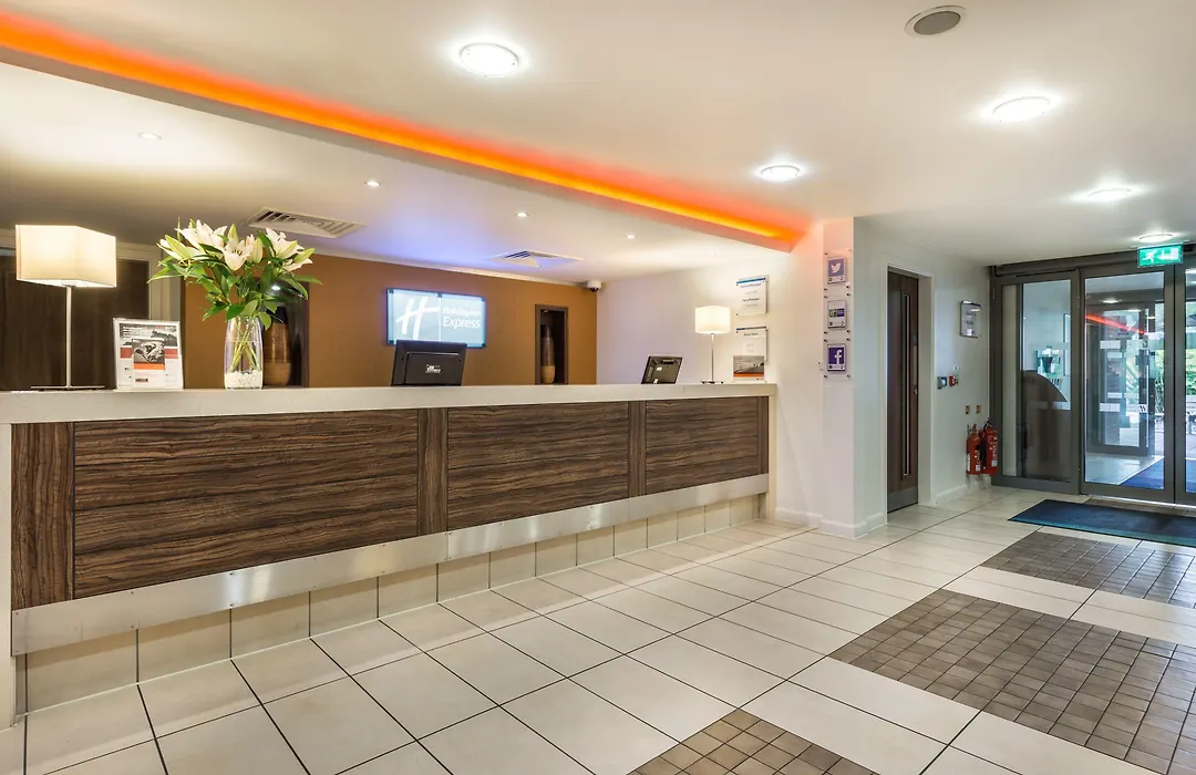 Holiday Inn Express Colchester By Ihg-1
