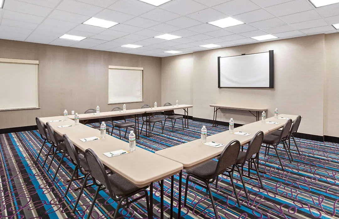 La Quinta Inn & Suites By Wyndham Houston Pasadena North-1