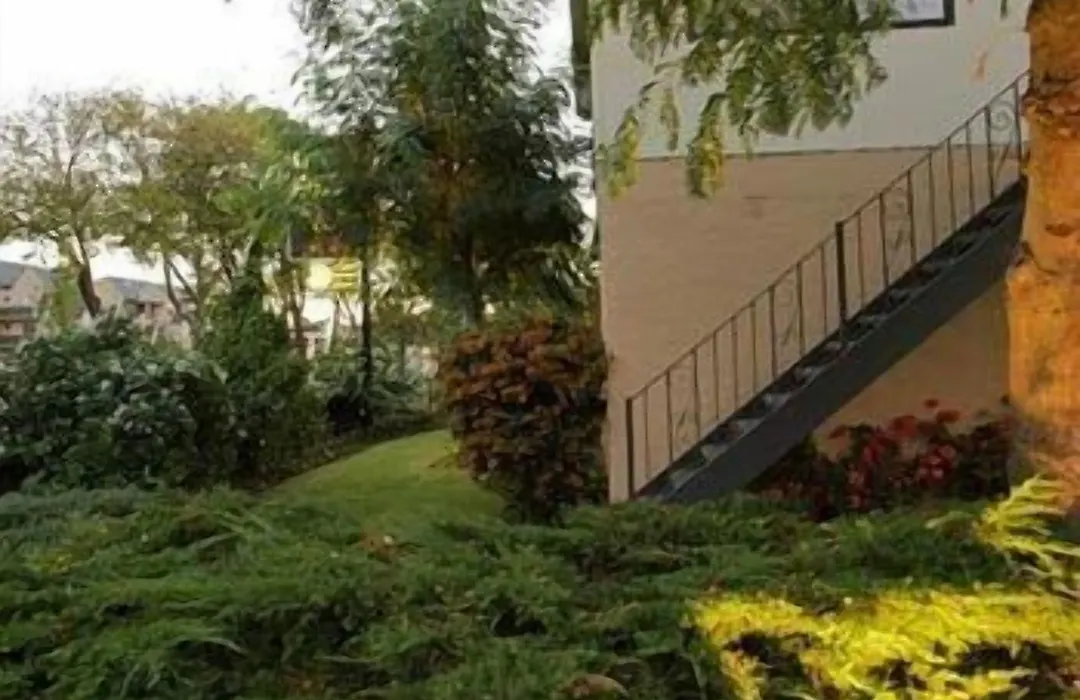 Avalon Motels-1