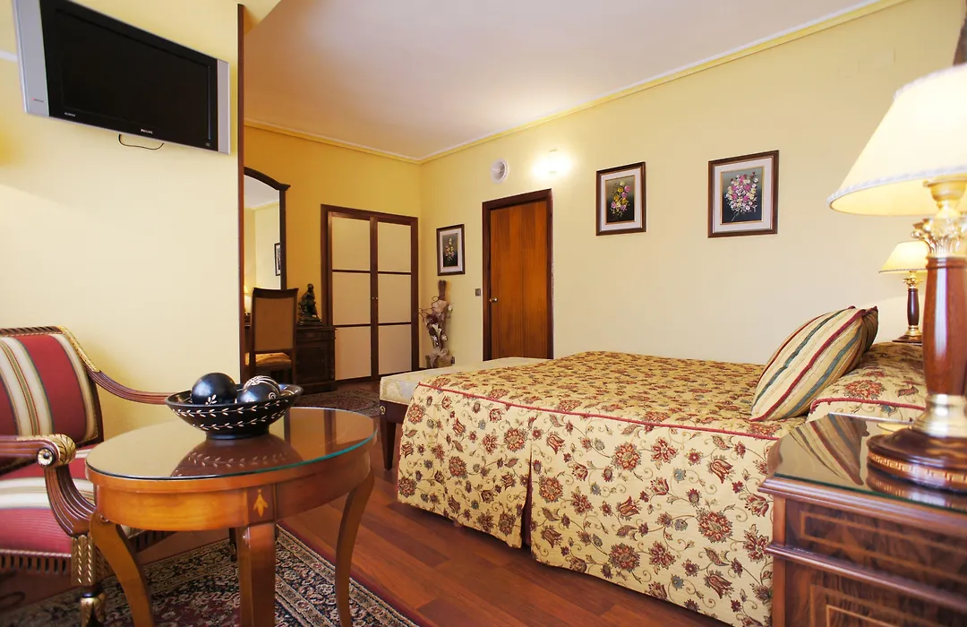 Hotel Montermoso-1