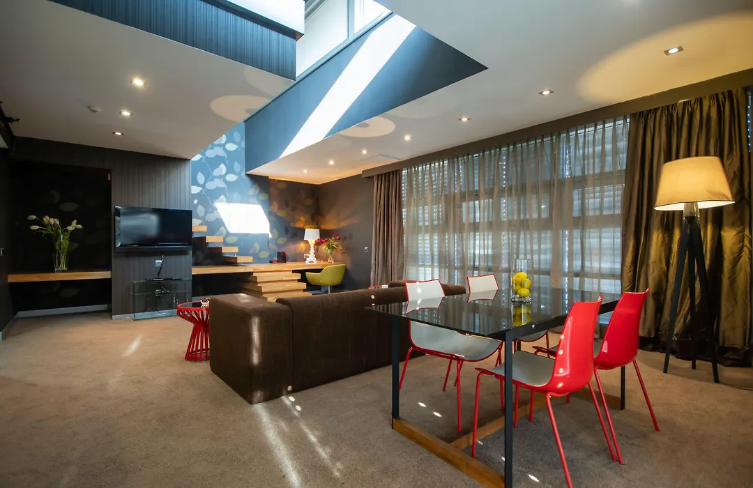 Vernazza Suites-1