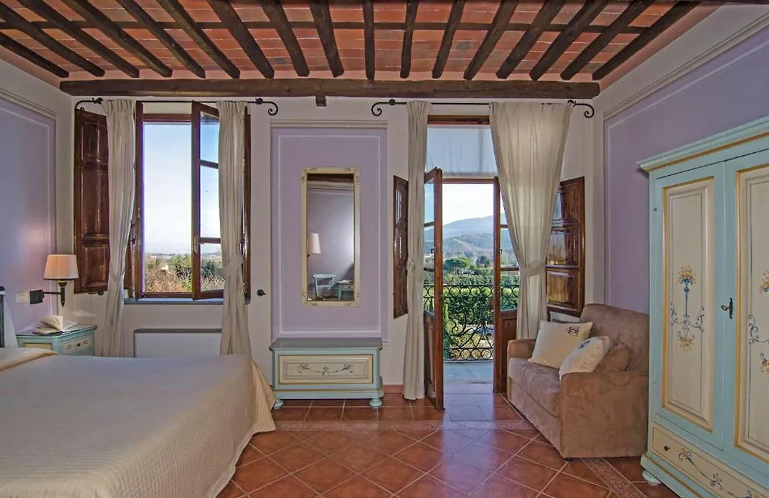 Hotel Villa Cheli-1