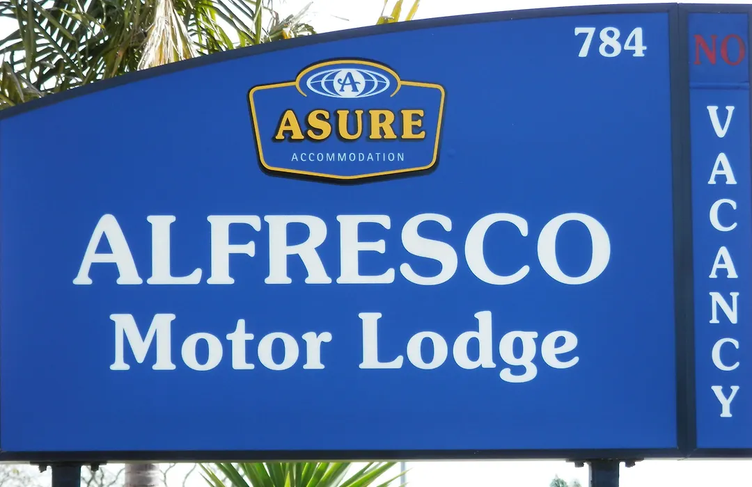 Alfresco Motor Lodge-1