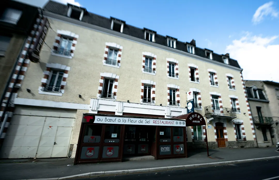 Brit Hotel Confort Auclair-1