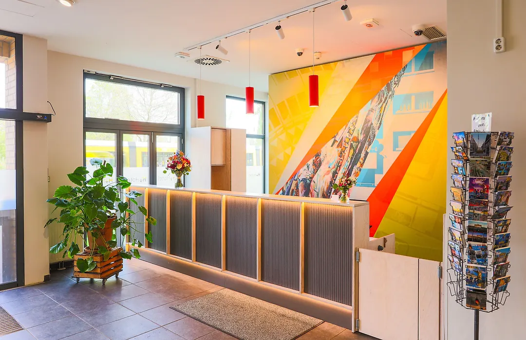 H+ Hotel 4Youth-1