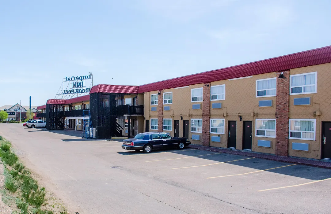 Ramada By Wyndham Medicine Hat-1