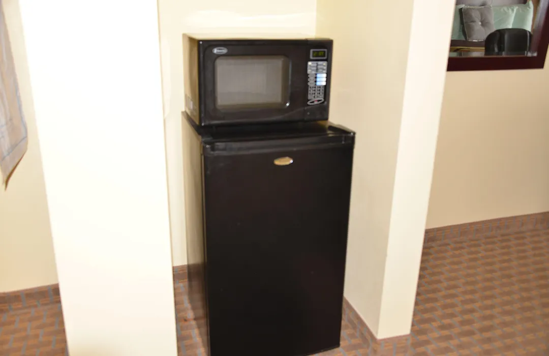 Irish Inn And Suites-1