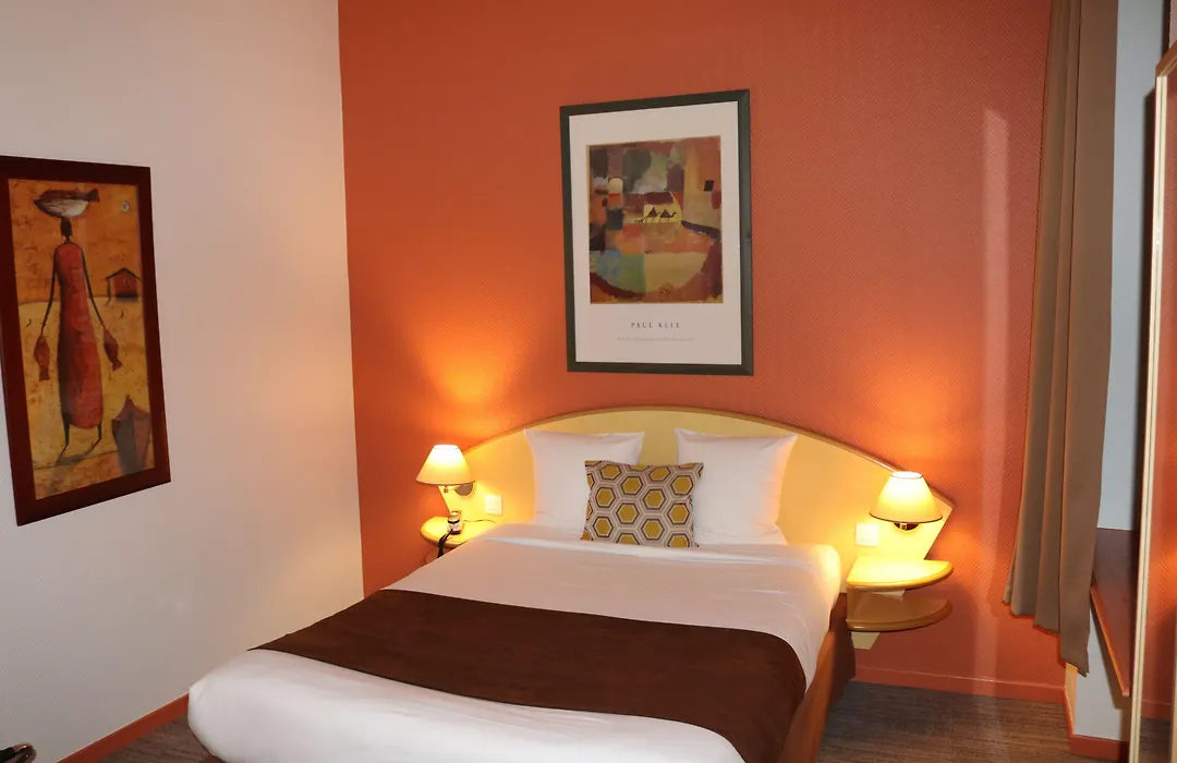 Logis-Hôtel des Oliviers-1