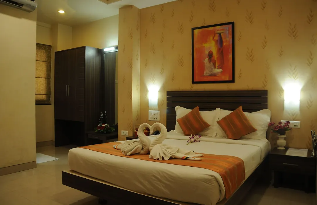 Hotel Madhav International Pune Railway Station-1