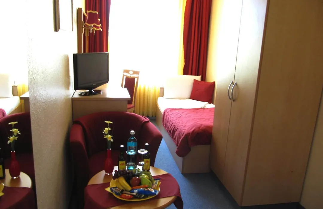 Hotel am Hauptbahnhof-1