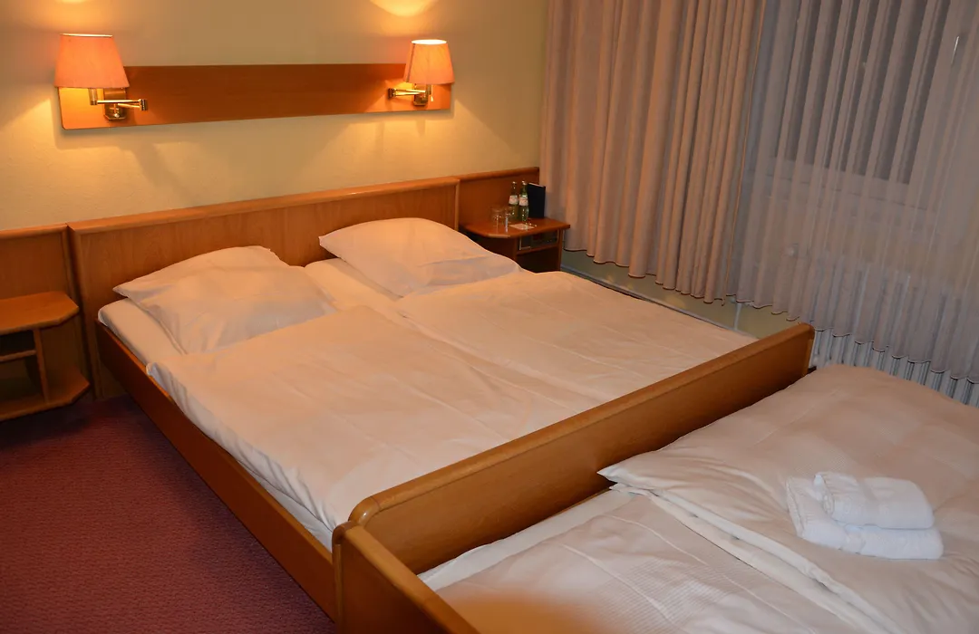 Hotel Meyn-1