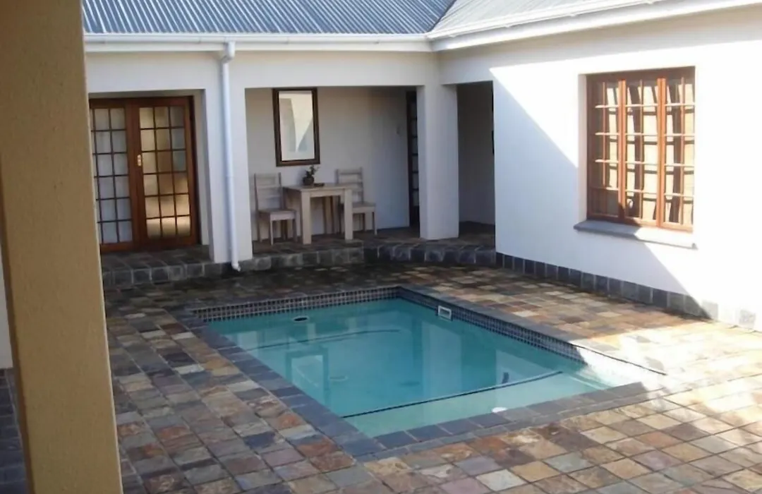 Baleia Guest Lodge-1