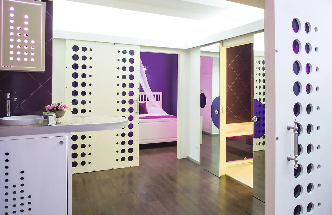Mood Design Suites-1