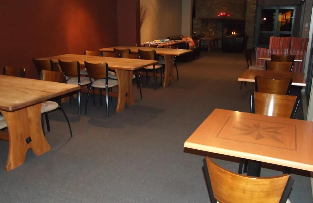 Drifters Inn-1
