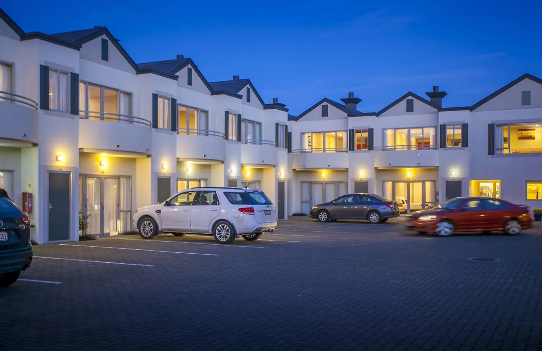 Cornwall Motor Lodge-1