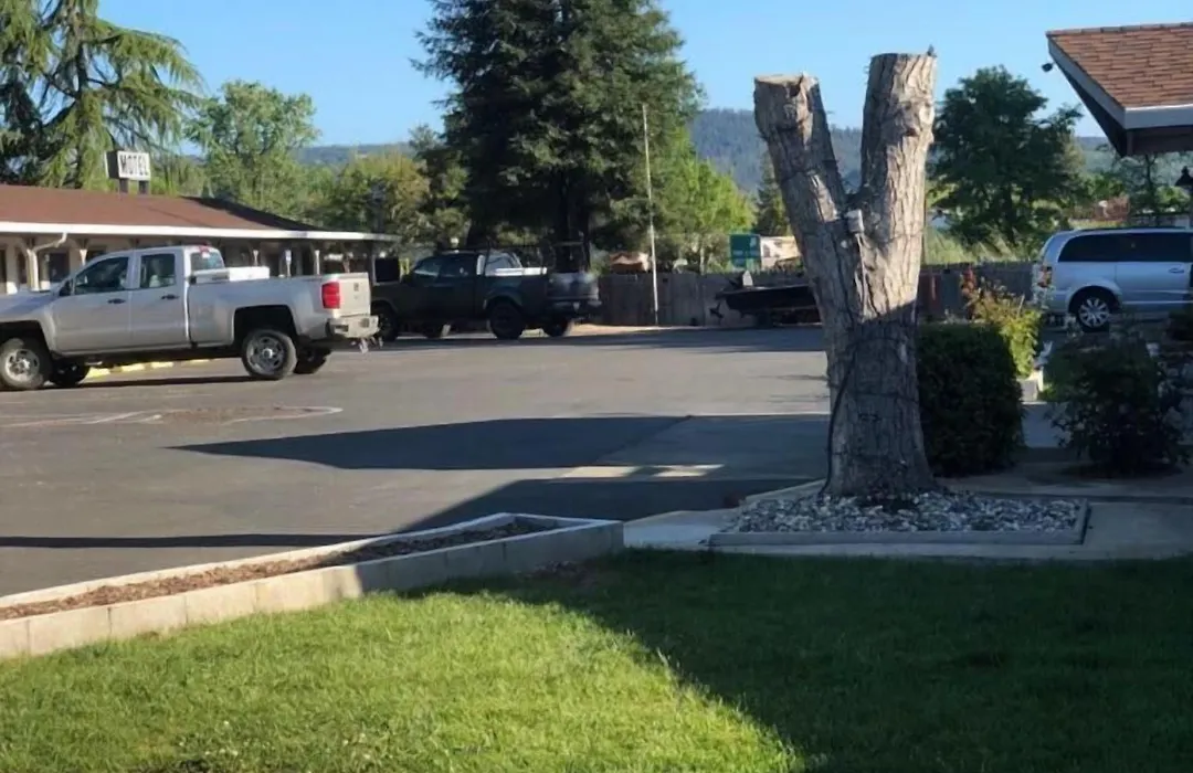 Kelseyville Motel-1