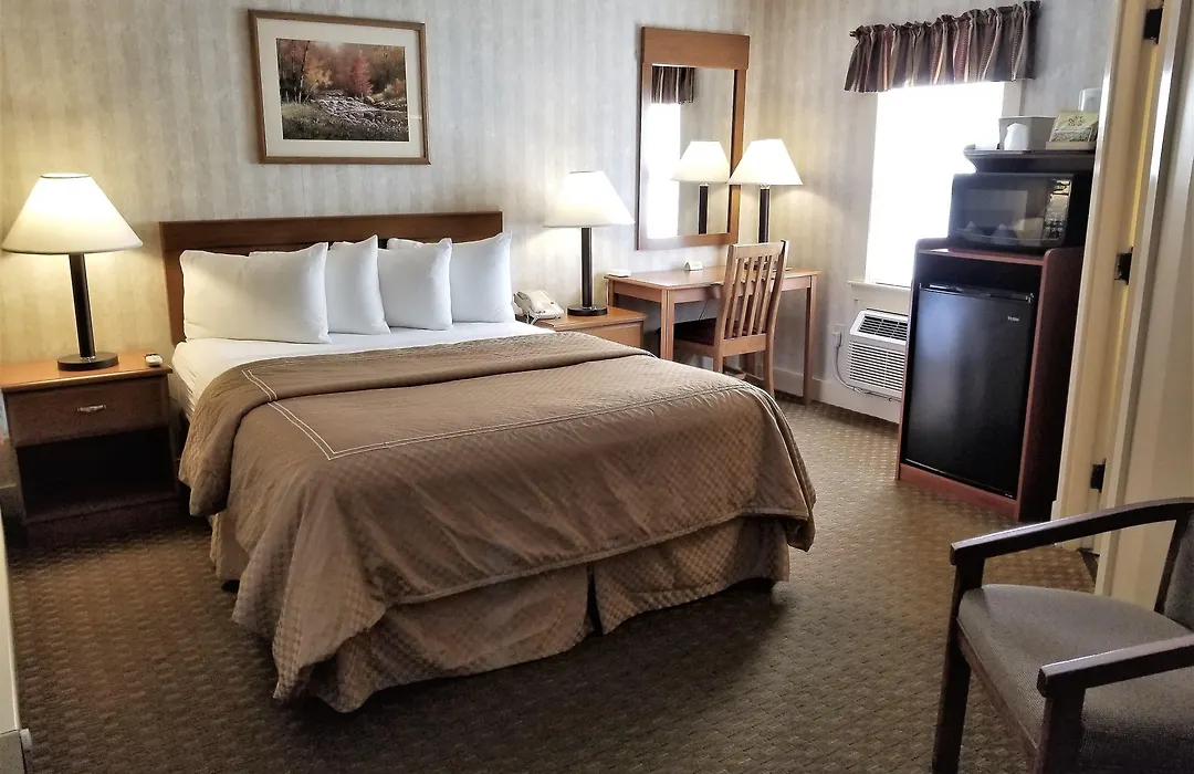 Mt. Madison Inn & Suites-1