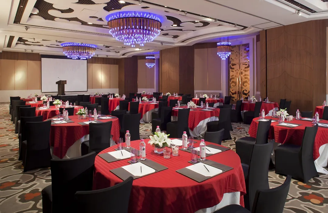 Crowne Plaza New Delhi Okhla By Ihg-1