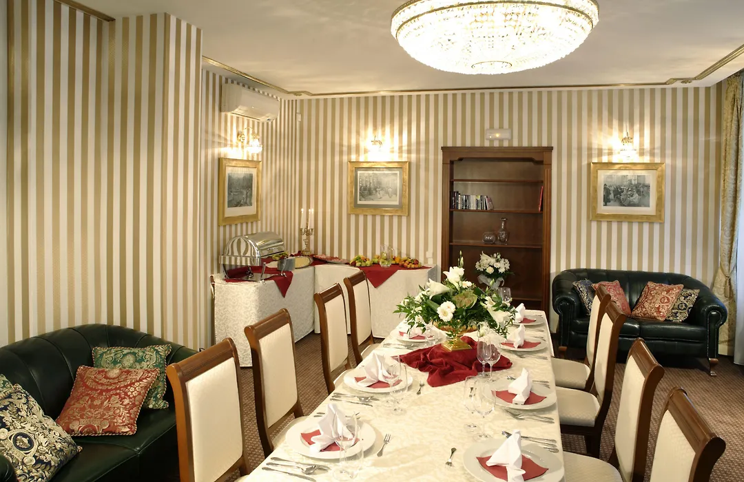 Spa Hotel Schlosspark-1