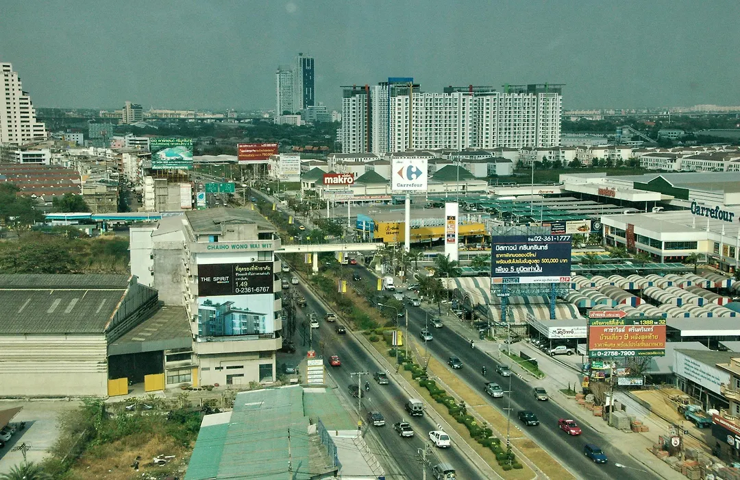 Bay Hotel Srinakarin-1