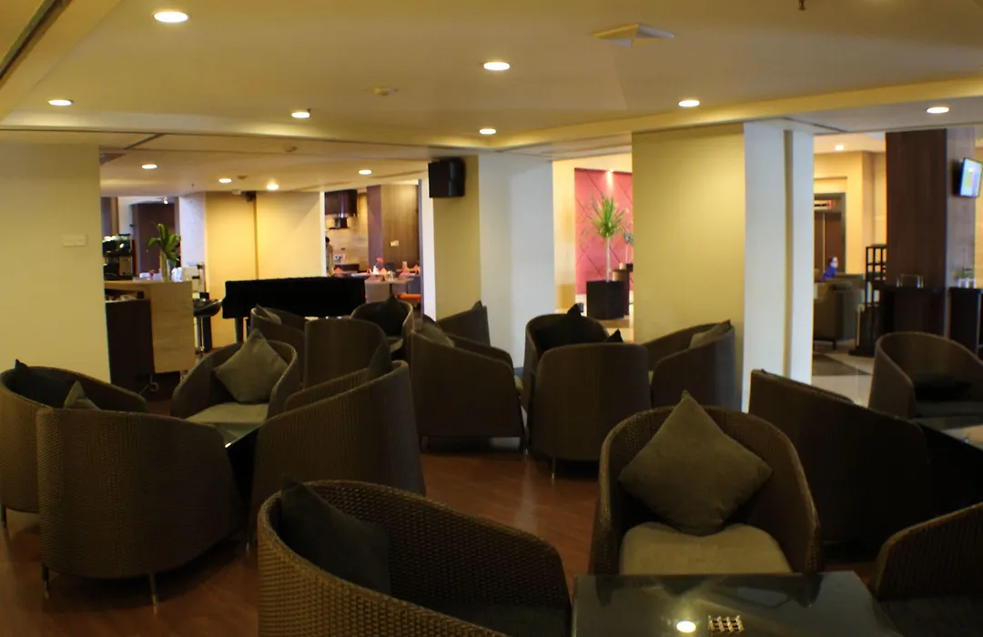 Hotel Santika Pandegiling - Surabaya-1