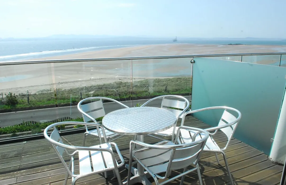 The Bay Hotel-1