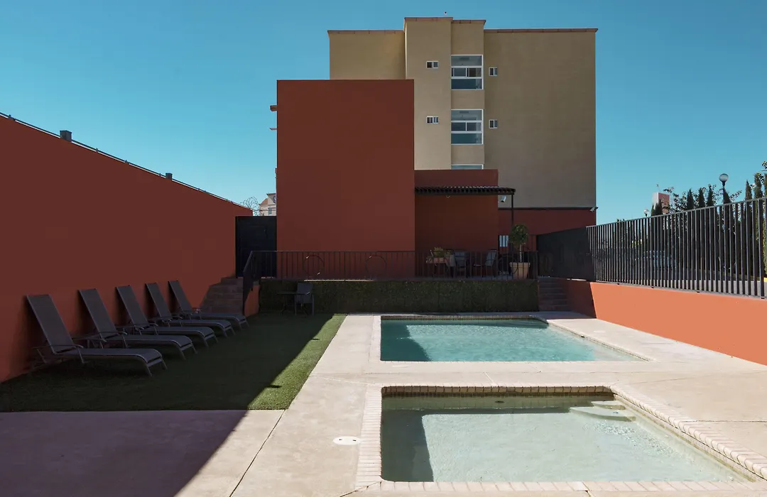 Hotel Conquistador Inn By Us Consulate-1