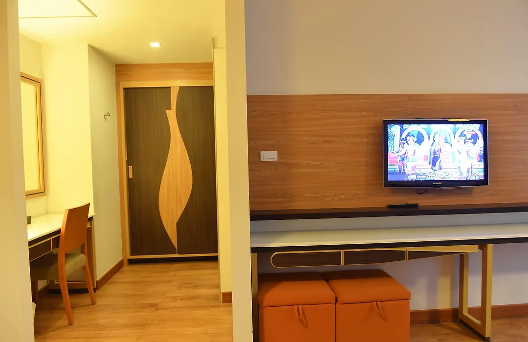 Prajaktra Design Hotel-1