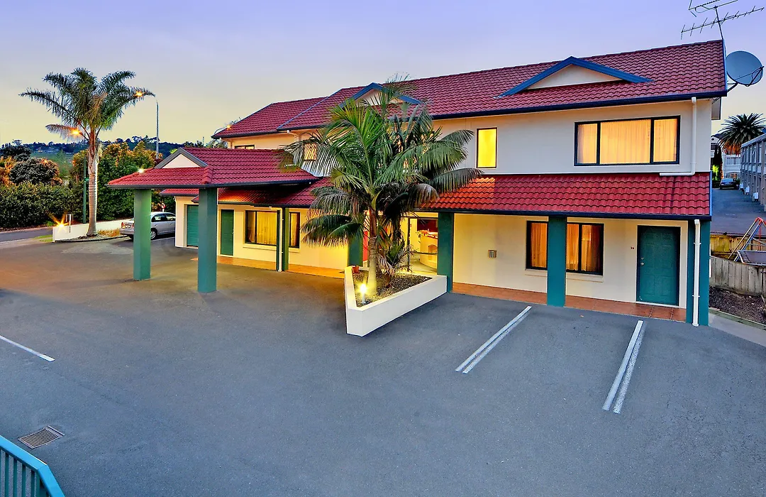 Academy At Botany Motor Inn-1