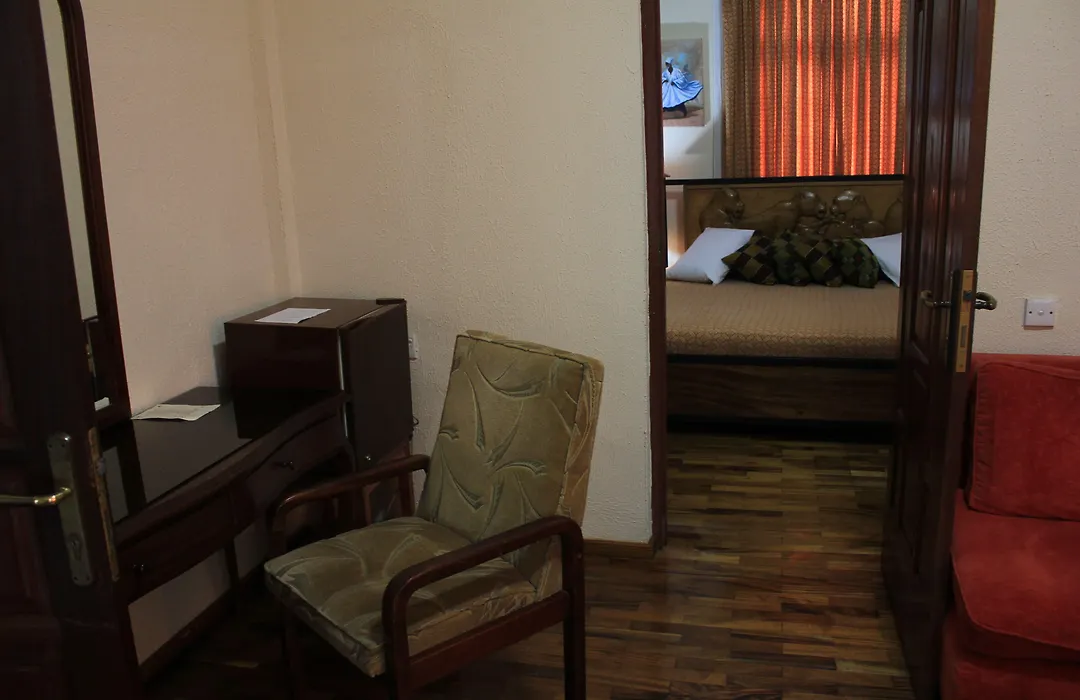 Coconut Grove Regency Hotel-1