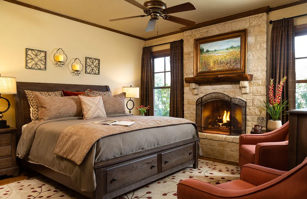 Inn On Lake Granbury A Boutique Hotel-1