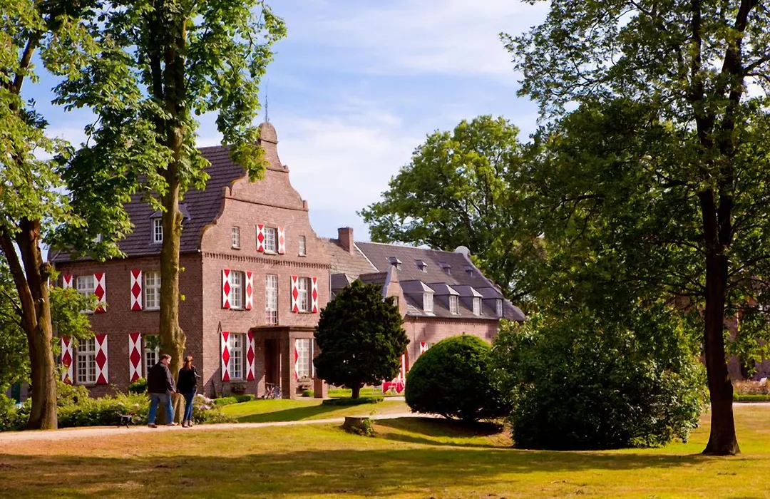 Hotel Schloss Hertefeld-1