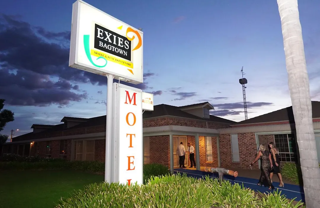 Exies Bagtown-1