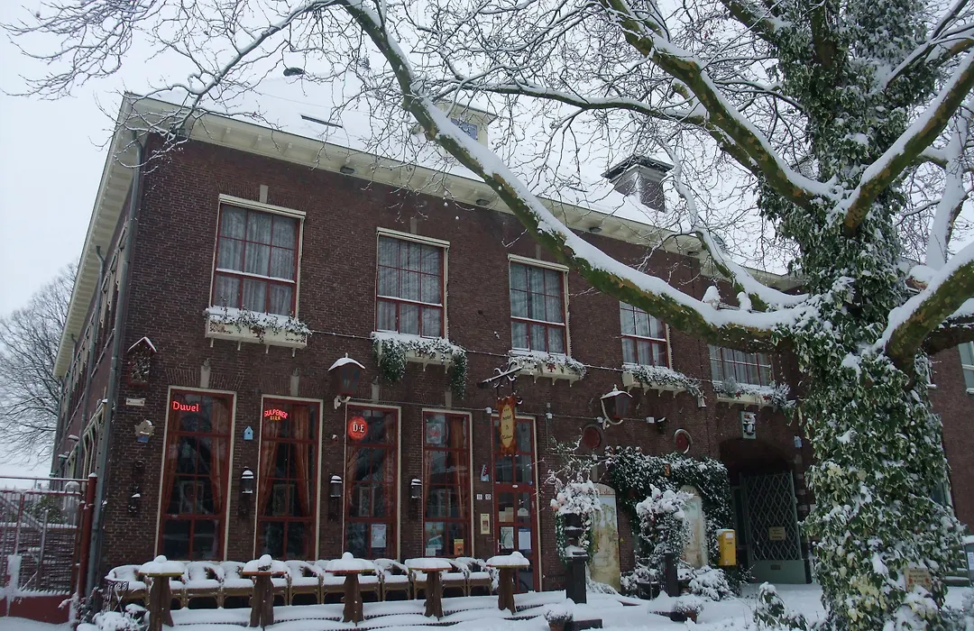 Hotel De Plataan Delft Centrum-1